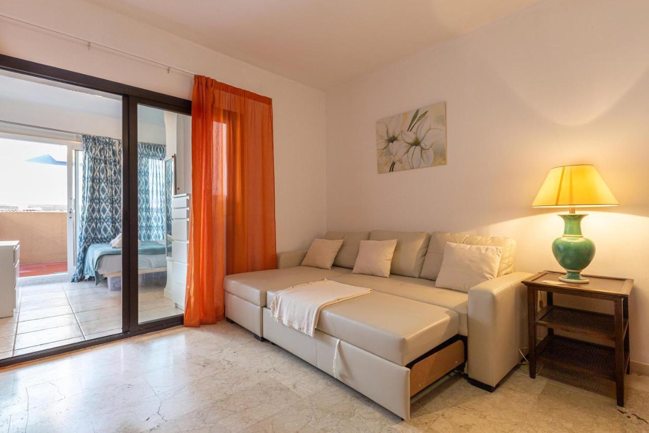 Edificio Apolo Apartment San Luis de Sabinillas Exterior photo